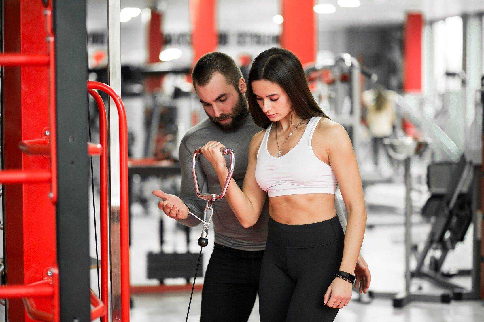 Женский фитнес? как на самом деле надо тренироваться женщинам.