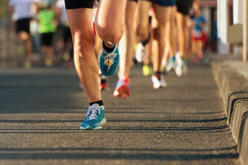 Зожник |   smartreading: естественный бег. простой способ бегать без травм