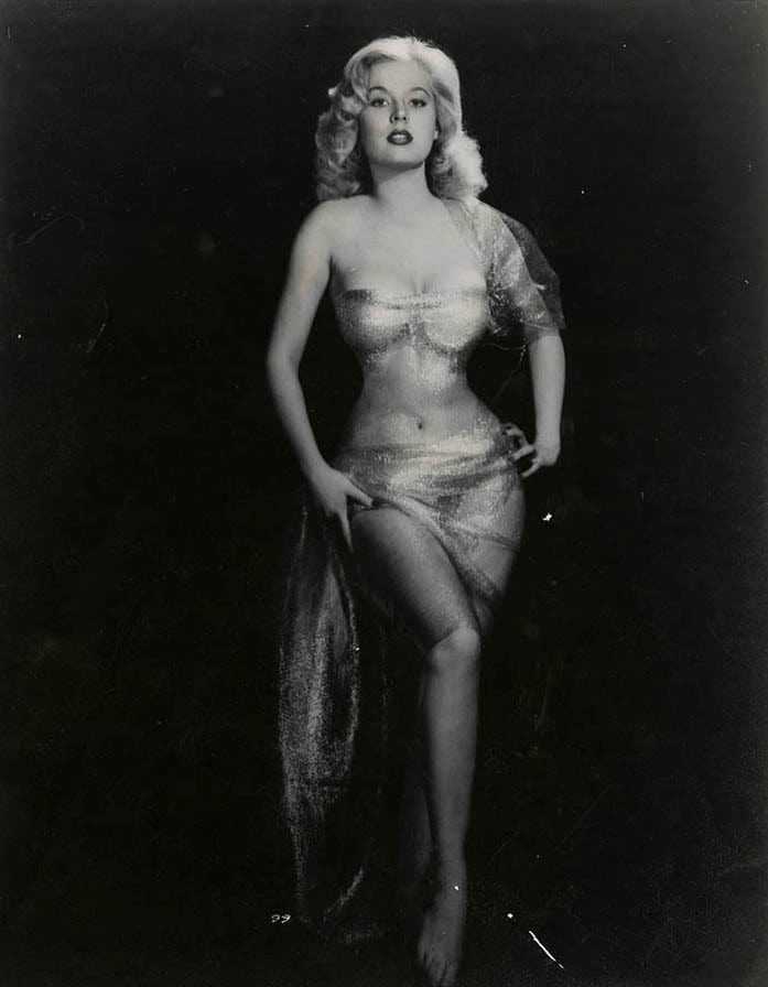 Бетти бросмер - самая красивая фигура 20 века (биография, фото)